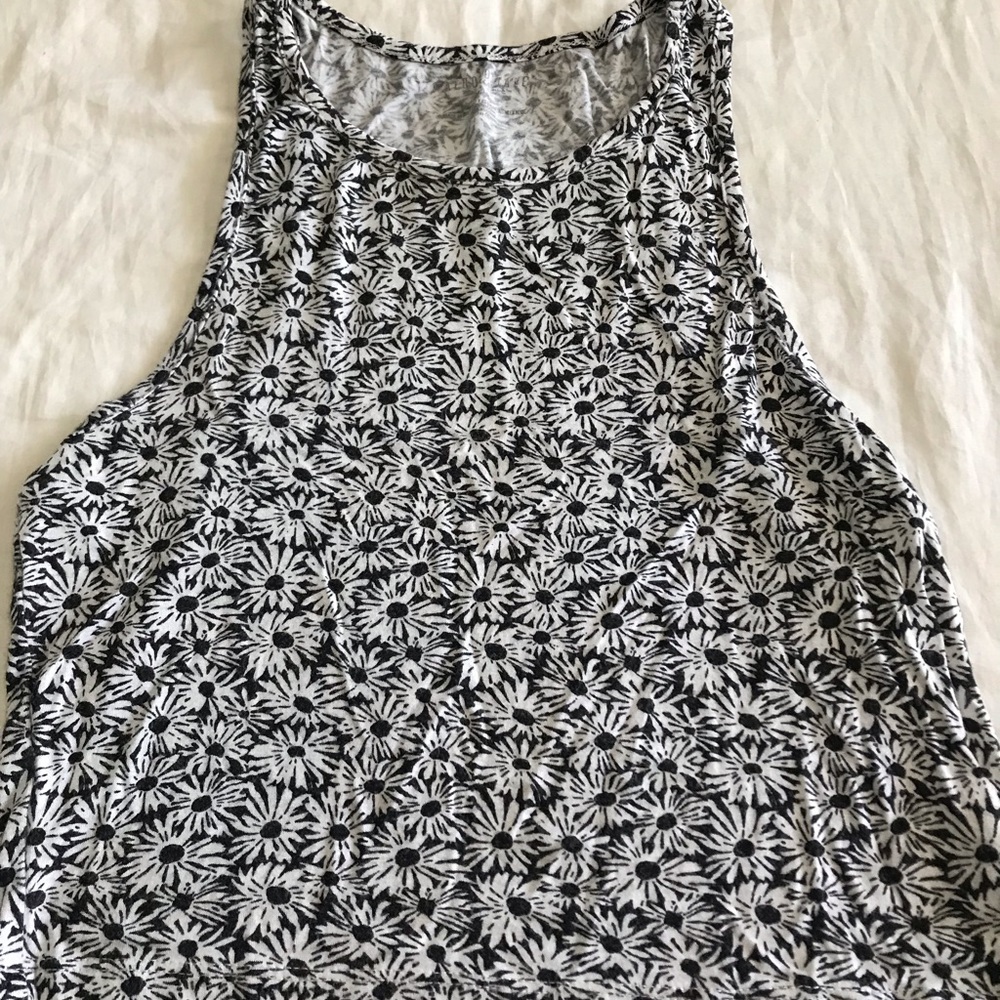 OFFER✨Aeropostale floral tank top